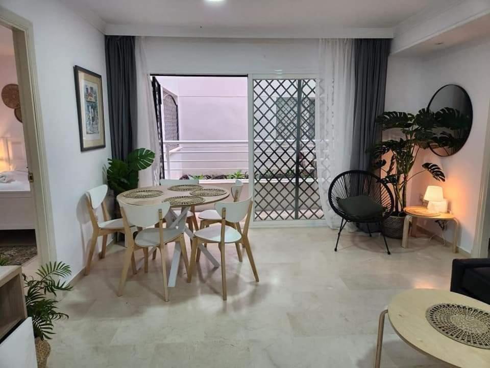 Apartment Beachfront Accommodation 에스테포나 외부 사진